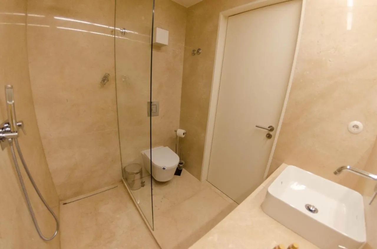 Altido Trendy 2Br Apt In Sao Bento, Moments From Garden Sao Bento Appartement Lissabon