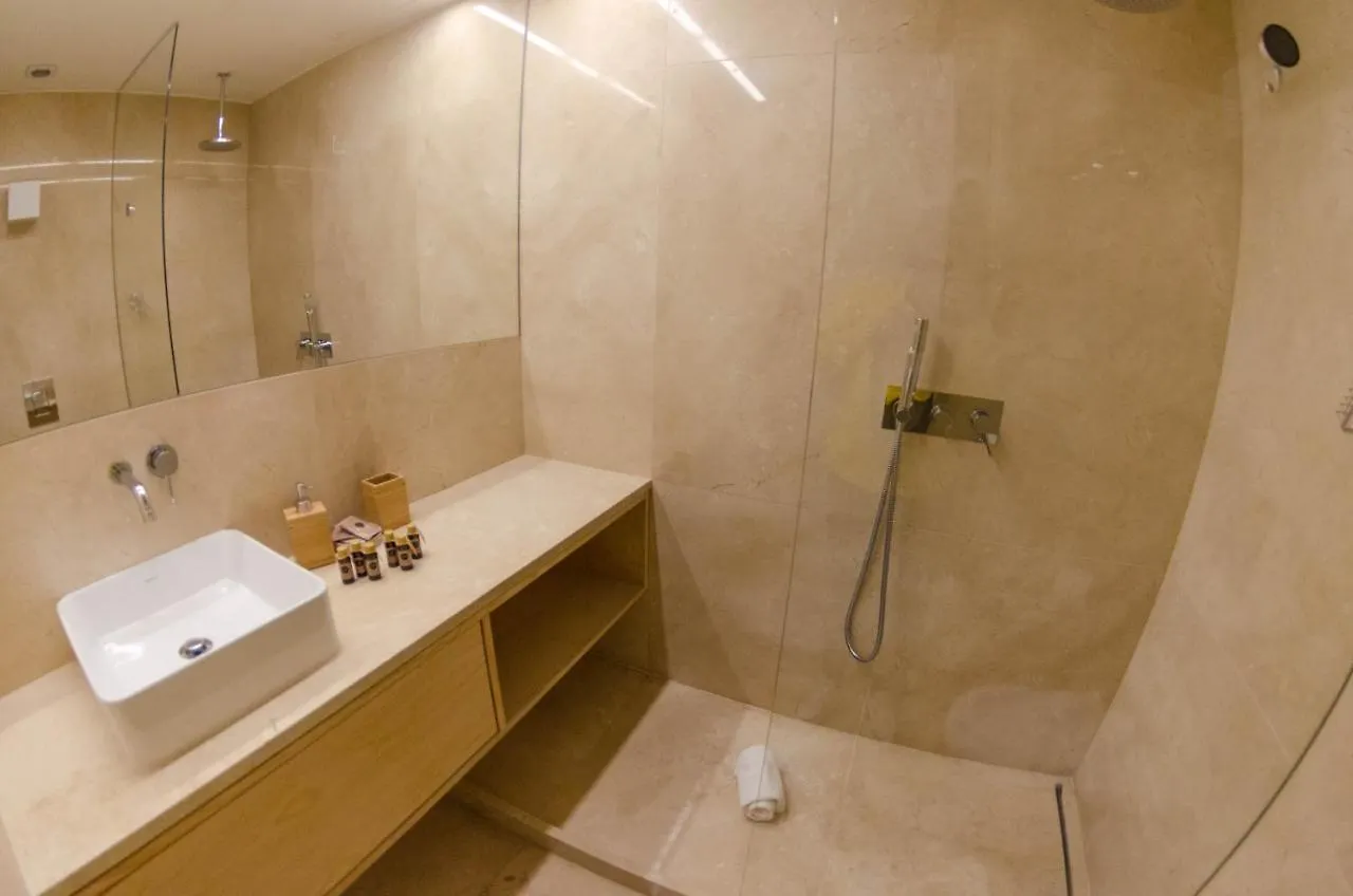 Altido Trendy 2Br Apt In Sao Bento, Moments From Garden Sao Bento Appartement Lissabon