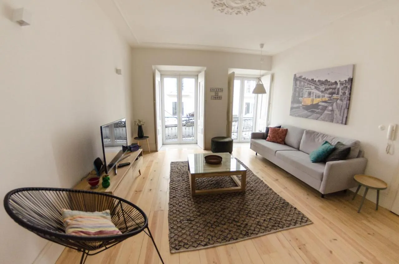 Altido Trendy 2Br Apt In Sao Bento, Moments From Garden Sao Bento Appartement Lissabon